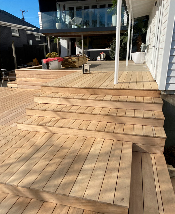 palmerston deck featured